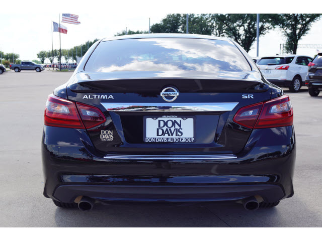 used 2017 Nissan Altima car