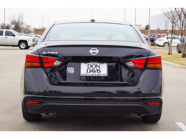 used 2020 Nissan Altima car