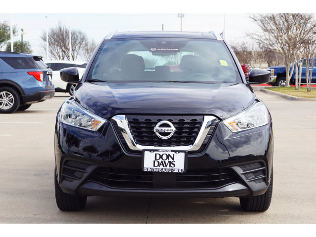 used 2020 Nissan Kicks car