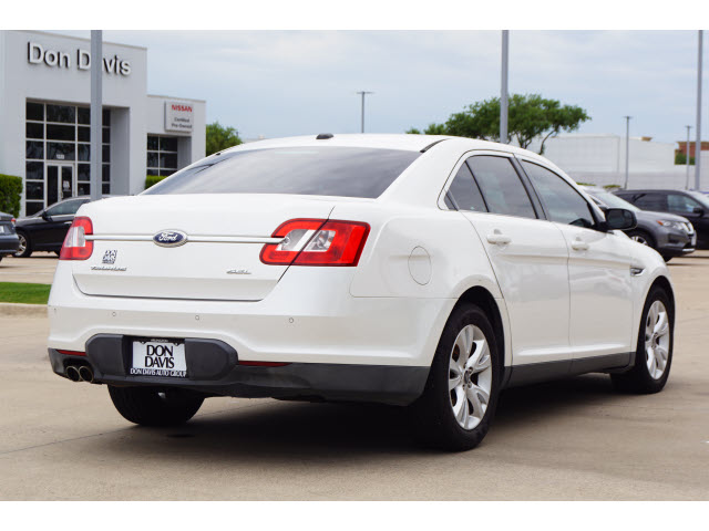 used 2012 Ford Taurus car