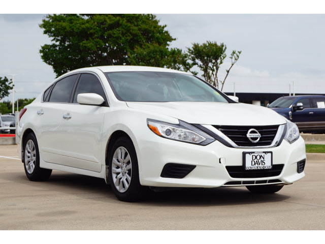 used 2018 Nissan Altima car