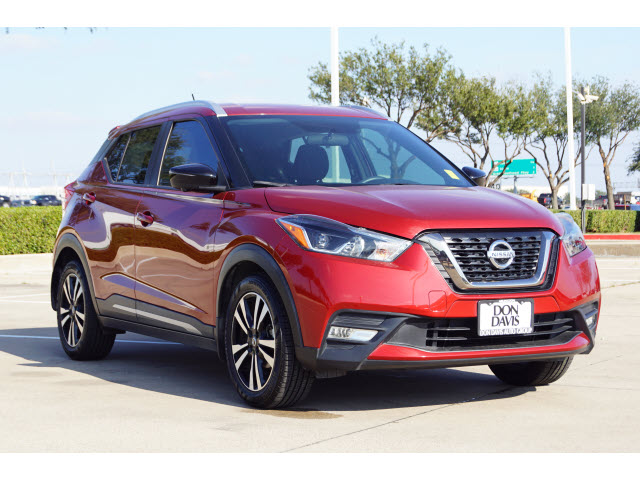 used 2018 Nissan Kicks car