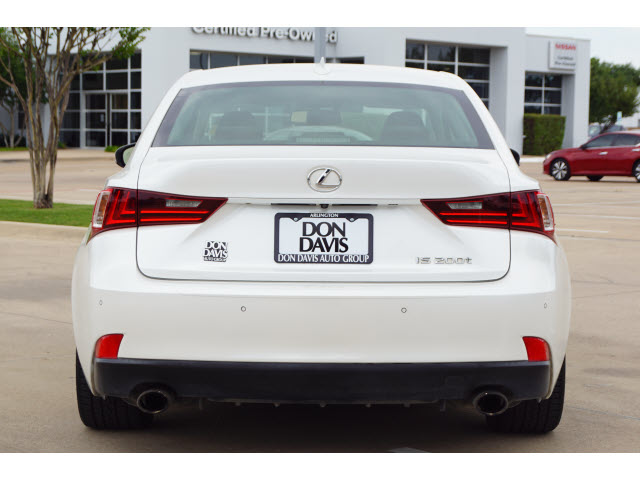 used 2016 Lexus IS 200t car