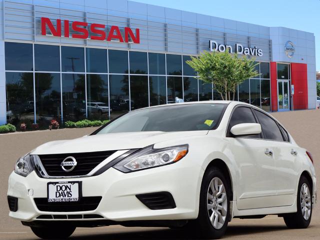 used 2018 Nissan Altima car