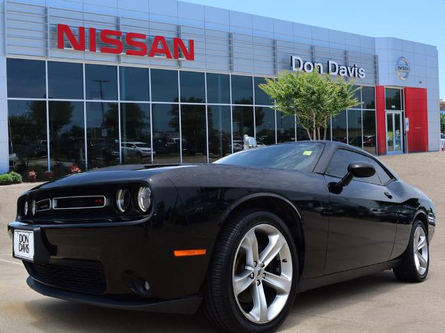 used 2018 Dodge Challenger car