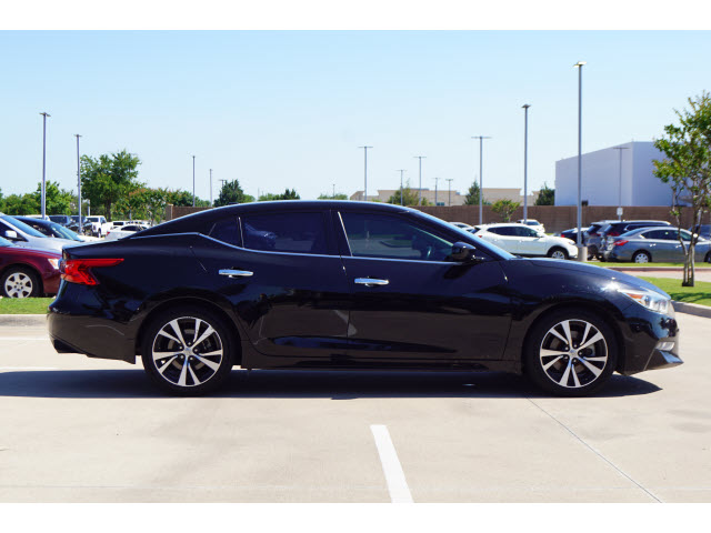 used 2016 Nissan Maxima car