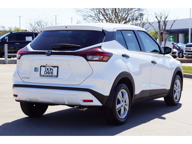 used 2022 Nissan Kicks car