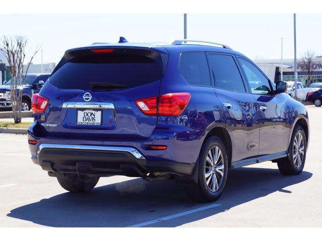 used 2020 Nissan Pathfinder car