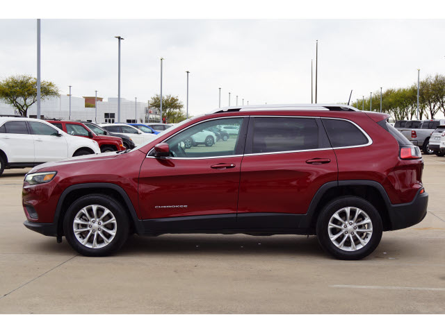 used 2019 Jeep Cherokee car