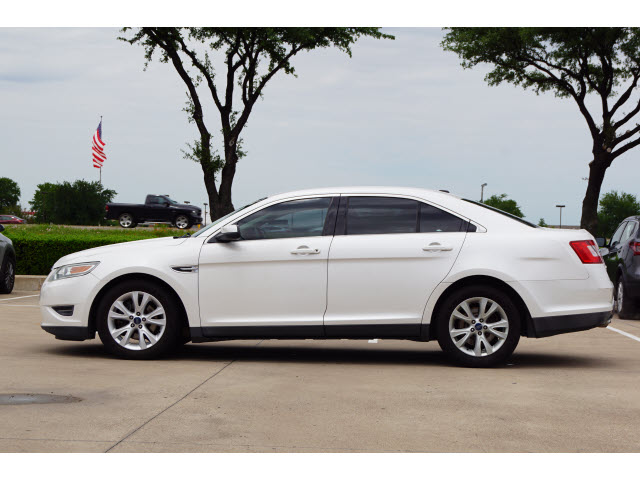 used 2012 Ford Taurus car