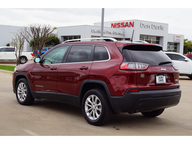 used 2019 Jeep Cherokee car