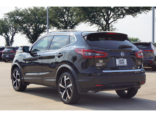 used 2020 Nissan Rogue Sport car