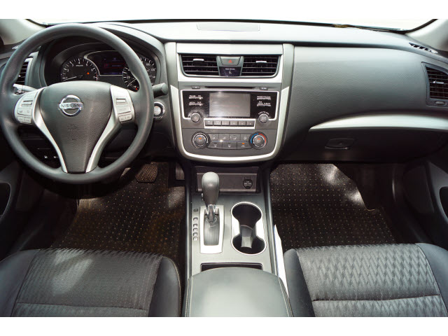 used 2018 Nissan Altima car