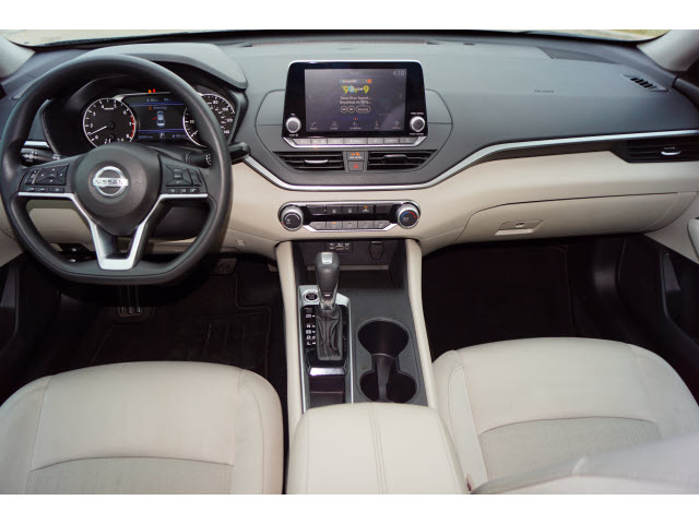 used 2020 Nissan Altima car