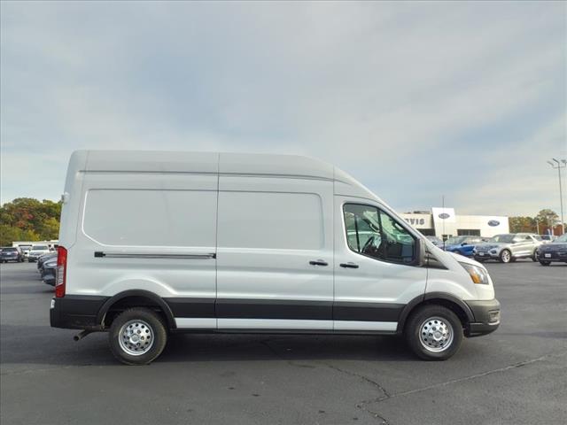 new 2024 Ford Transit car