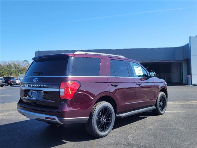 new 2024 Ford Expedition car, priced at $72,605