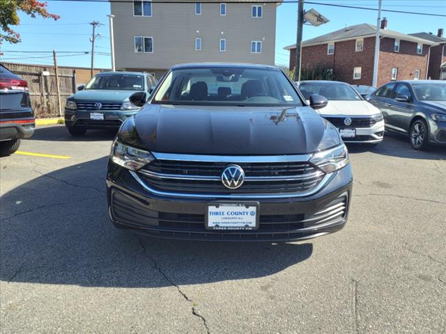 used 2024 Volkswagen Jetta car