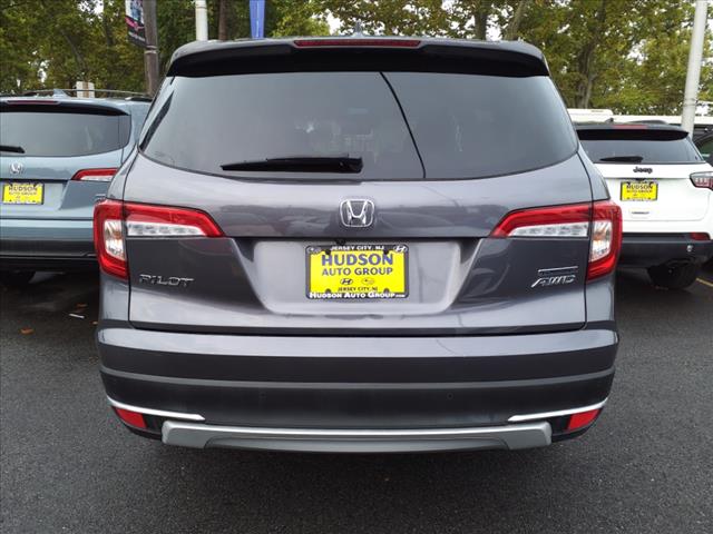 used 2022 Honda Pilot car, priced at $34,688