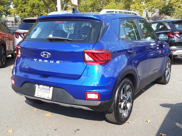 used 2022 Hyundai Venue car, priced at $19,998