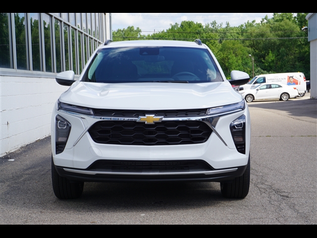 new 2024 Chevrolet Trax car, priced at $23,395