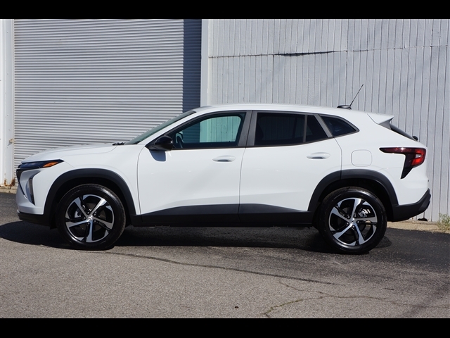 new 2024 Chevrolet Trax car, priced at $22,284