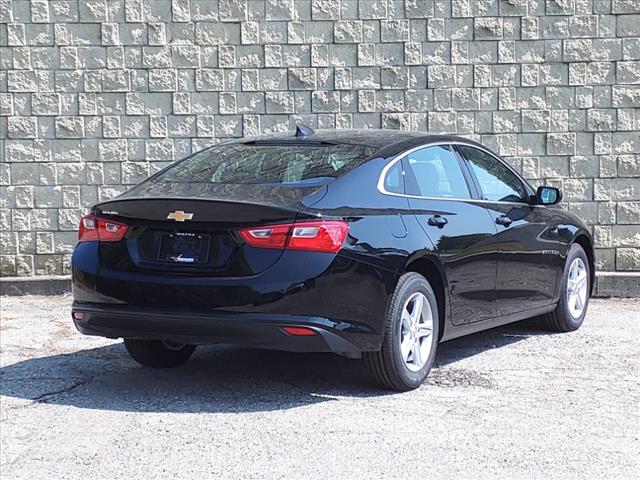 new 2025 Chevrolet Malibu car, priced at $25,612