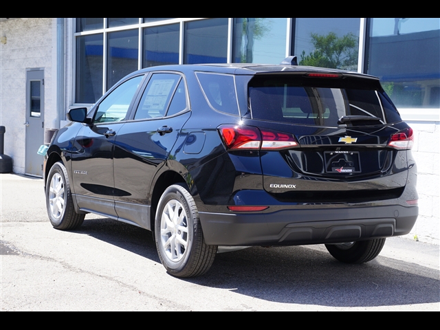 new 2024 Chevrolet Equinox car, priced at $27,349