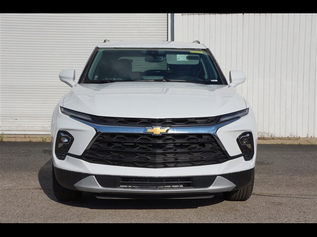 new 2024 Chevrolet Blazer car, priced at $35,382