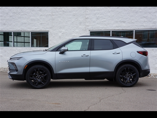 new 2024 Chevrolet Blazer car, priced at $36,453