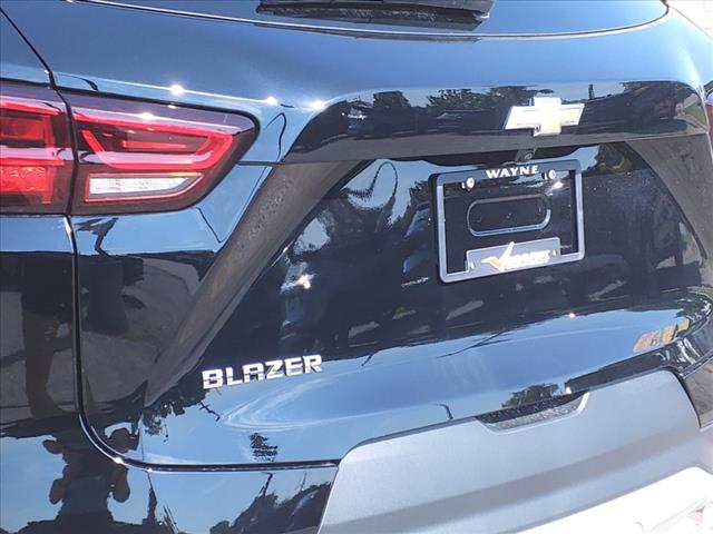 new 2025 Chevrolet Blazer car, priced at $34,443