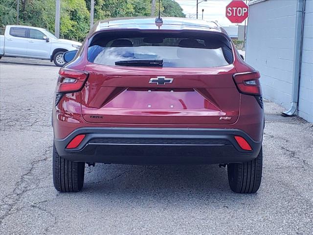 new 2025 Chevrolet Trax car, priced at $22,377