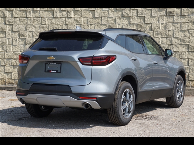 new 2025 Chevrolet Blazer car, priced at $35,186