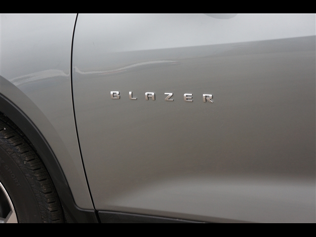 new 2024 Chevrolet Blazer car, priced at $38,567