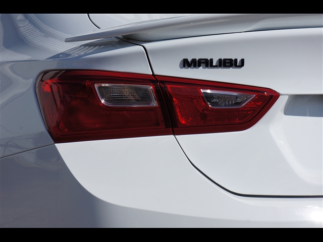 new 2024 Chevrolet Malibu car, priced at $25,893