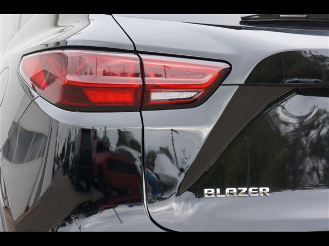 new 2024 Chevrolet Blazer car, priced at $36,453