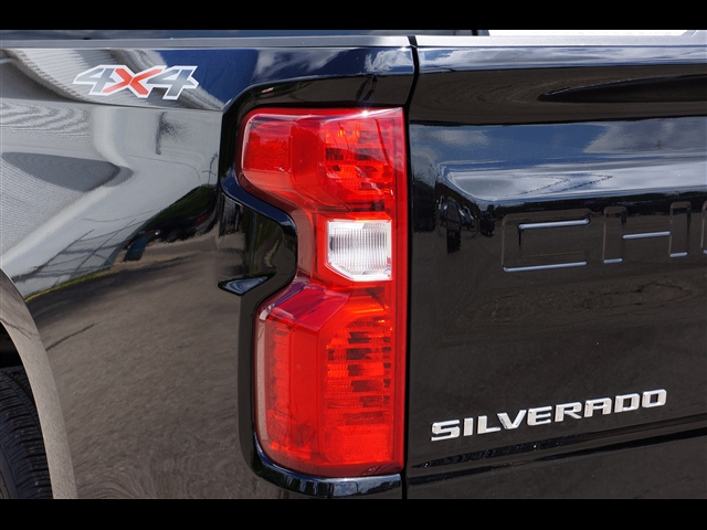 new 2024 Chevrolet Silverado 1500 car, priced at $50,420