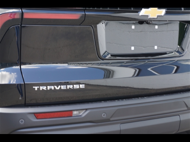 new 2024 Chevrolet Traverse car, priced at $36,436