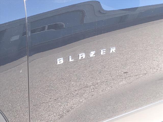 new 2025 Chevrolet Blazer car, priced at $35,426