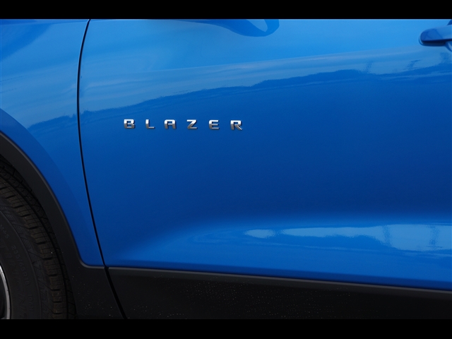 new 2024 Chevrolet Blazer car, priced at $35,383