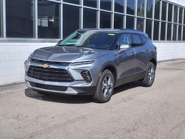 new 2025 Chevrolet Blazer car, priced at $35,426