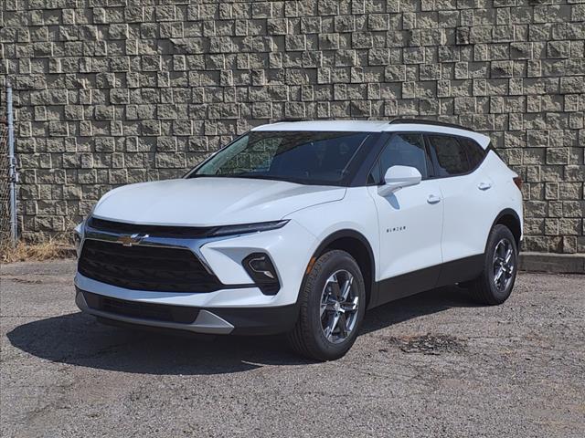 new 2025 Chevrolet Blazer car, priced at $35,186