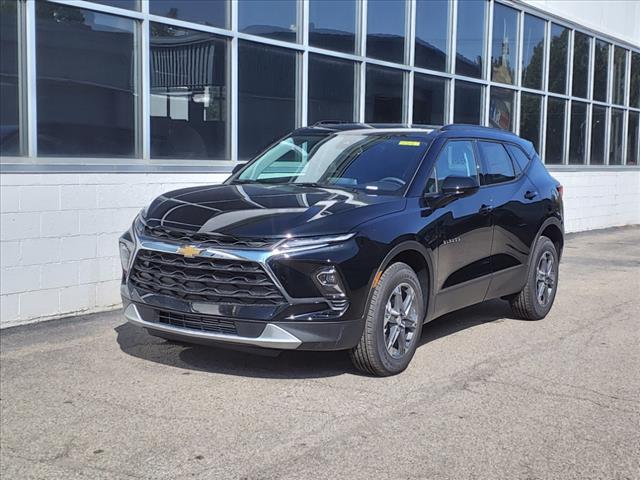 new 2025 Chevrolet Blazer car, priced at $35,426