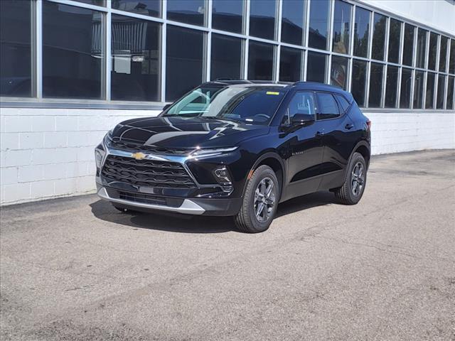 new 2025 Chevrolet Blazer car, priced at $35,426