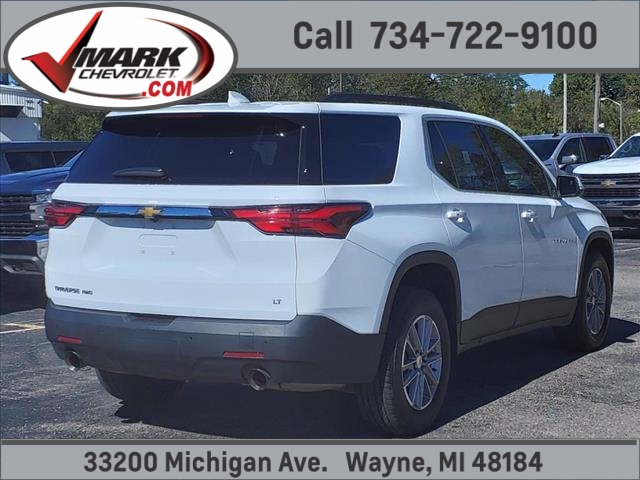 used 2022 Chevrolet Traverse car, priced at $33,980