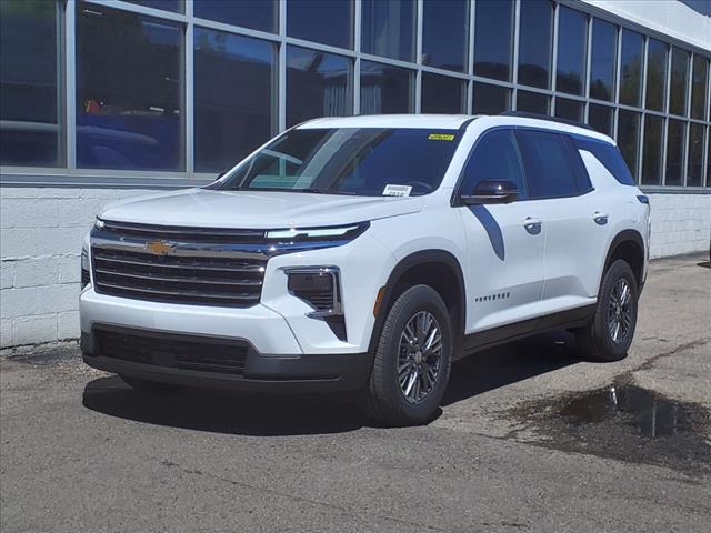 new 2024 Chevrolet Traverse car, priced at $38,329