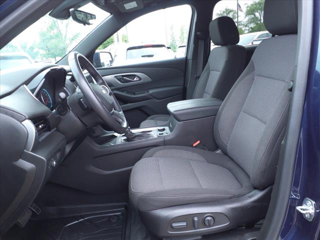 used 2022 Chevrolet Traverse car