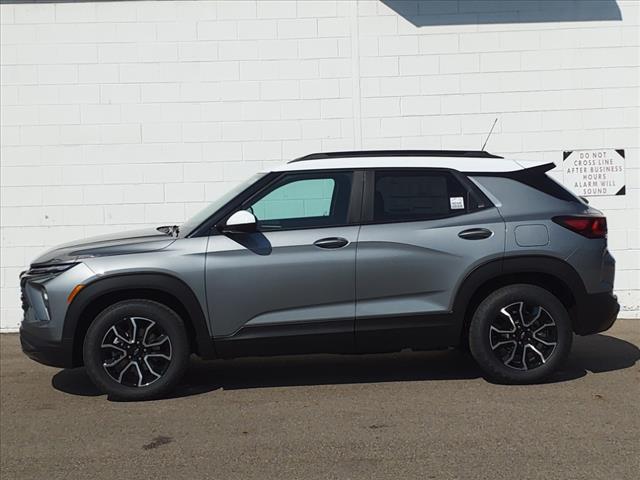 new 2025 Chevrolet TrailBlazer car, priced at $28,789