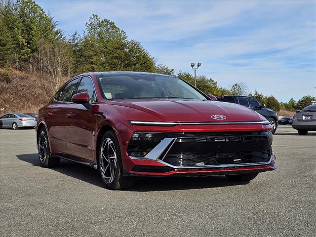 new 2024 Hyundai Sonata car, priced at $32,255