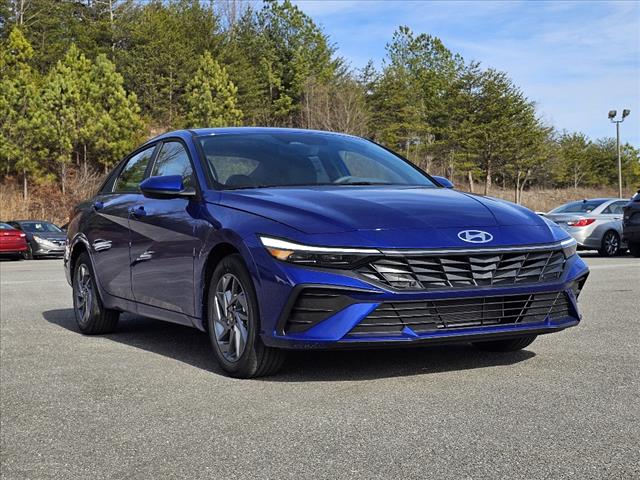 new 2024 Hyundai Elantra car, priced at $25,260