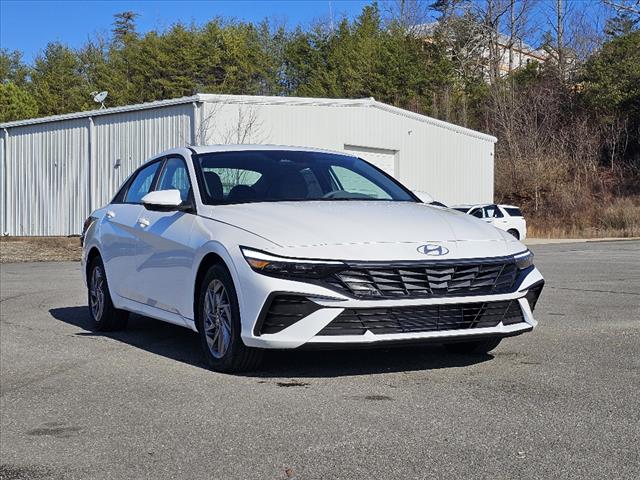 new 2024 Hyundai ELANTRA Hybrid car, priced at $28,450